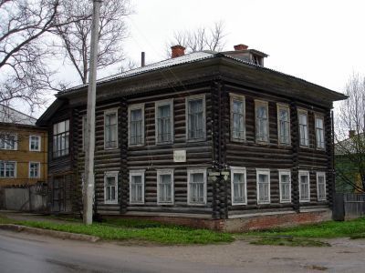 Дом художника-пейзажиста Ф.М. Вахрушова (1870-1931 гг.)