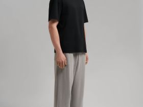 Футболка свободного кроя из трикотажа интерлок