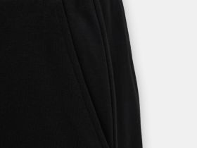 спортивные брюки