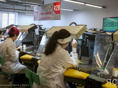 Более 55% выпускников техникумов и колледжей Якутии работают по специальности