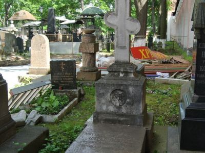 Могила Нарышкина Михаила Михайловича (1795-1863)