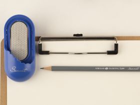 Точилка-наждак с зажимом "Сонет", 9,5х3,8 см, синяя