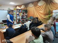 Новоорловская детская библиотека