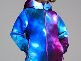 Куртка текстильная с полиуретановым покрытием для девочек (ветровка)