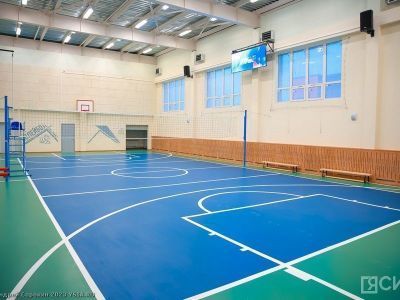 Спортивные залы шести школ обновят в Якутии
