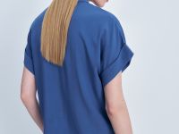 Блузка с коротким рукавом и отложным воротником