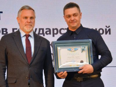 Машинист экскаватора компании «Полюс Алдан» удостоен государственной награды Якутии