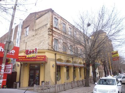 Дом магистра фармации, председателя Общества благоустройства Ессентуков И.С.Ткешелашвили