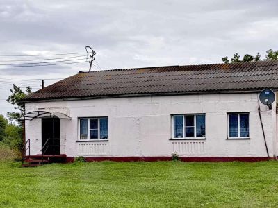 Умревинский сельский клуб