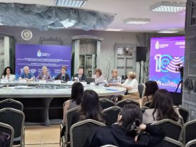 Зампред СЖР Алексей Вишневецкий выступил спикетом Х Каспийского медиафорума в Астрахани