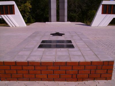 Братская могила партизан