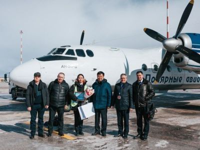В Якутии девушка-пилот самолета Ан-24 приступила к полётам