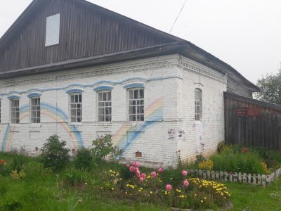 Ложкарская сельская библиотека-филиал