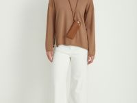 Трикотажный женский джемпер