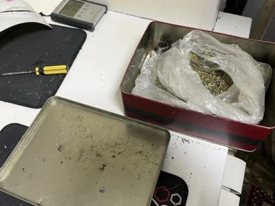 Житель Якутска выращивал коноплю в своем гараже