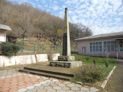 Памятный знак землякам, погибшим в годы Великой Отечественной войны