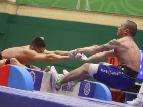 Сенсационно завершился турнир по мас-рестлингу Харлампия Васильева в Якутске