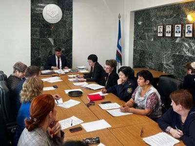 Защищая детство