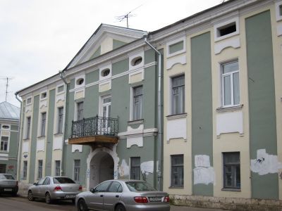 Образец жилой застройки набережной