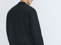 Утеплённый бомбер, Черный