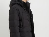 Пуховое полупальто из водонепроницаемой ткани