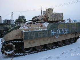 Трофейную технику и геройский танк «Алеша» выставили в Якутске