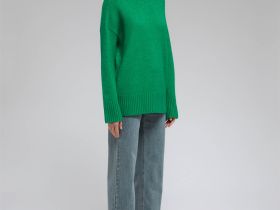 Свитер с шерстью