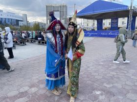 В Якутске прошел фестиваль «Живое слово Якутии» ко Дню языков народов России
