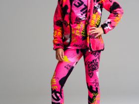 Куртка трикотажная для девочек