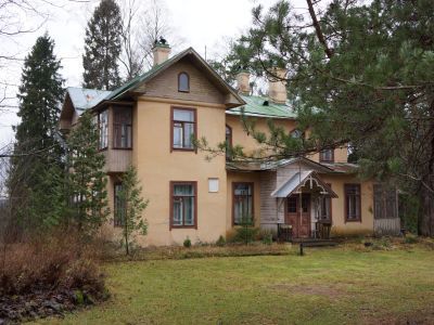 Дом, в котором в 1914-1917 гг. жил и работал Горький Алексей Максимович