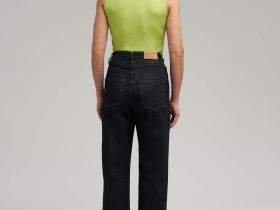 Вязаная майка прилегающего кроя с хлопком