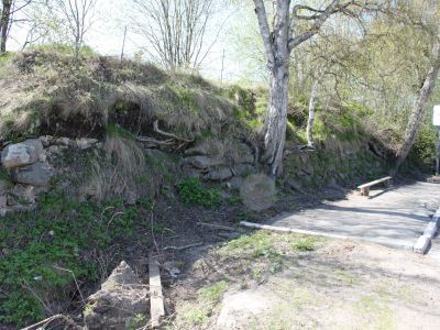 Редут, сооруженный в XVIII в. и усовершенствованный Суворовым Александром Васильевичем