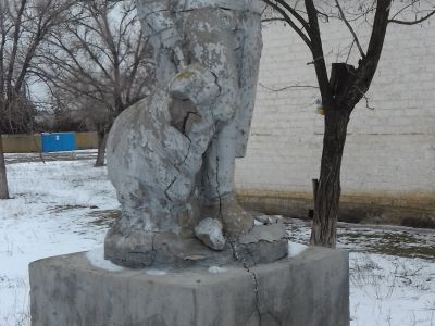 Памятник чабану