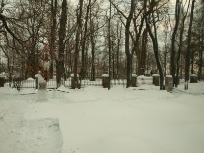 Комплекс кладбища жертв революции
