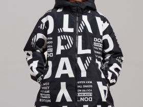 Куртка текстильная с полиуретановым покрытием для девочек (ветровка)