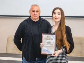 Секретарь СЖР Владимир Касютин вручил награды липецким журналистам