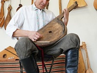 Экскурсия в "Музей забытой музыки"