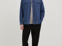 Джинсовая рубашка с карманами