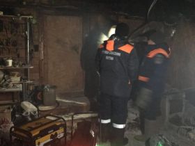 Спасатели запустили систему отопления после пожара в Нюрбе