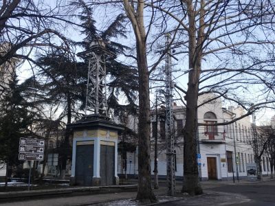 Трансформаторная подстанция и электрические столбы «Управления трамваев и освещения Бельгийского анонимного общества в городе Симферополе»