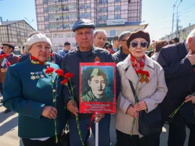 Памятник Федору Попову открыли в Якутске