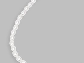 Колье из искусственного жемчуга