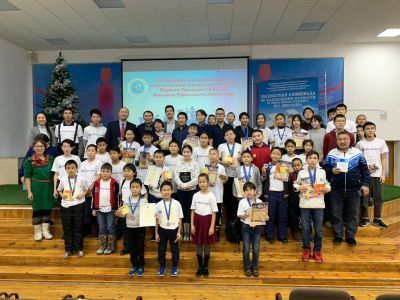 В шахматной олимпиаде на призы Михаила Николаева победила команда школы №2 Якутска