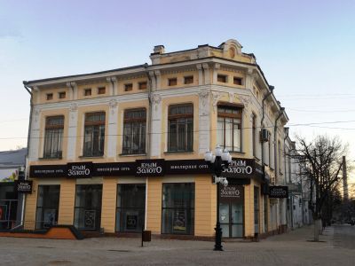 Здание Симферопольской городской думы и управы