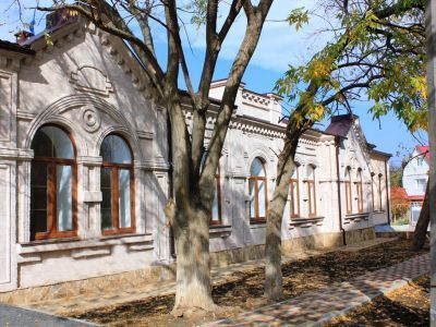 Здание земской больницы