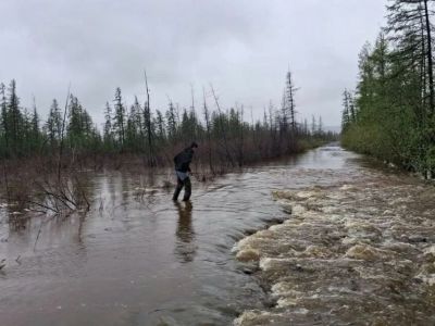 Паводок затруднил проезд на трассе «Оймякон» в Якутии