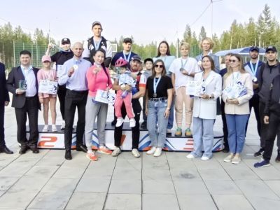 Катались вполне себе очно!