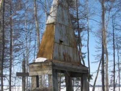 Памятное место гибели отряда Зиверта Якова Емельяновича в 1922 г. На этом месте установлена мемориальная доска