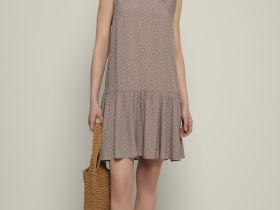 Сарафан силуэта трапеция с принтом в горошек