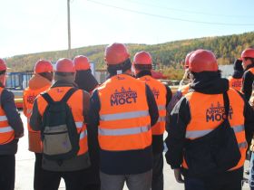 Студентам Якутии предложили работу на строительстве Ленского моста
